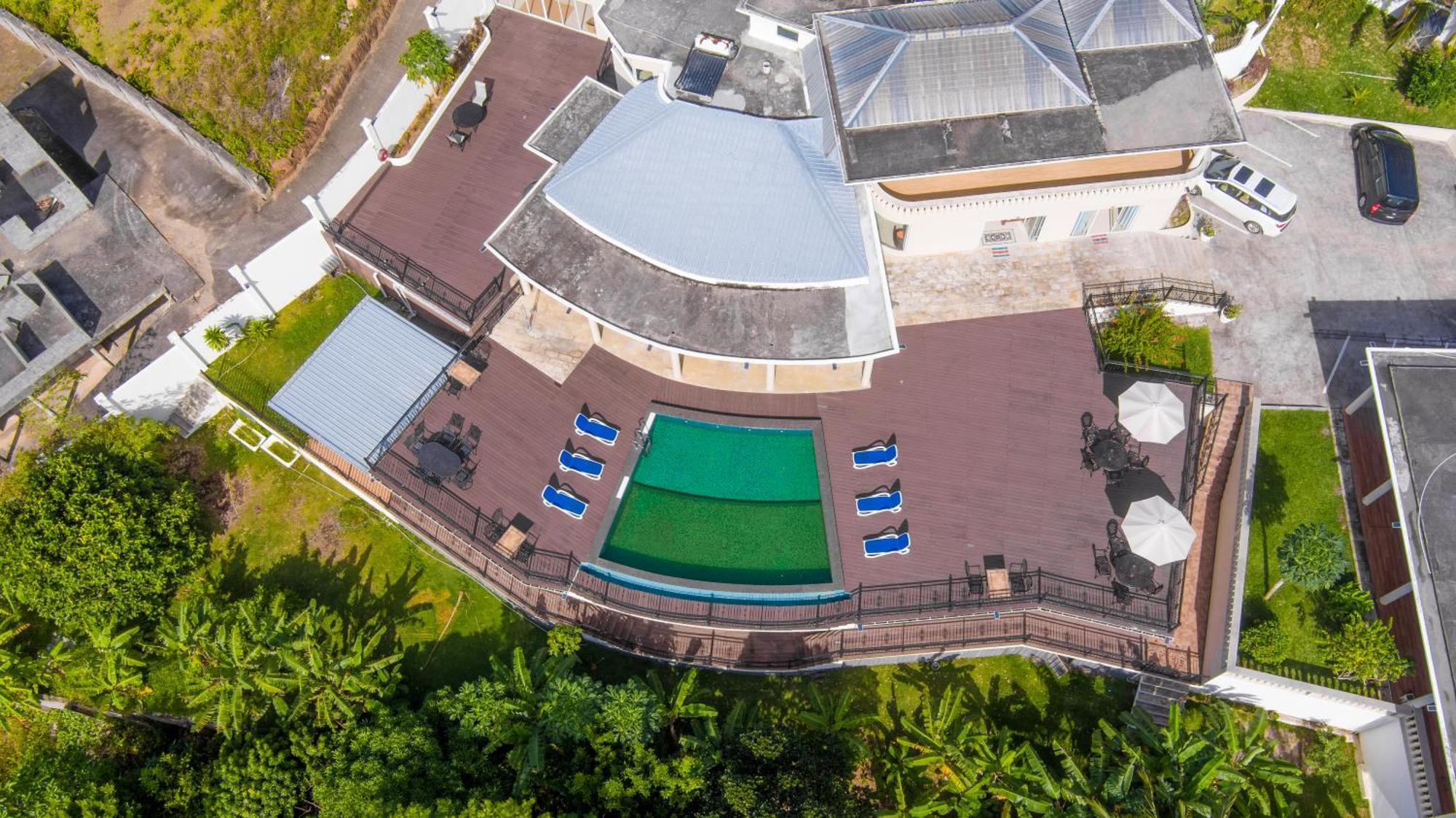 Amanda Villa - Best Value Mountain Top Inn Au Cap Zewnętrze zdjęcie
