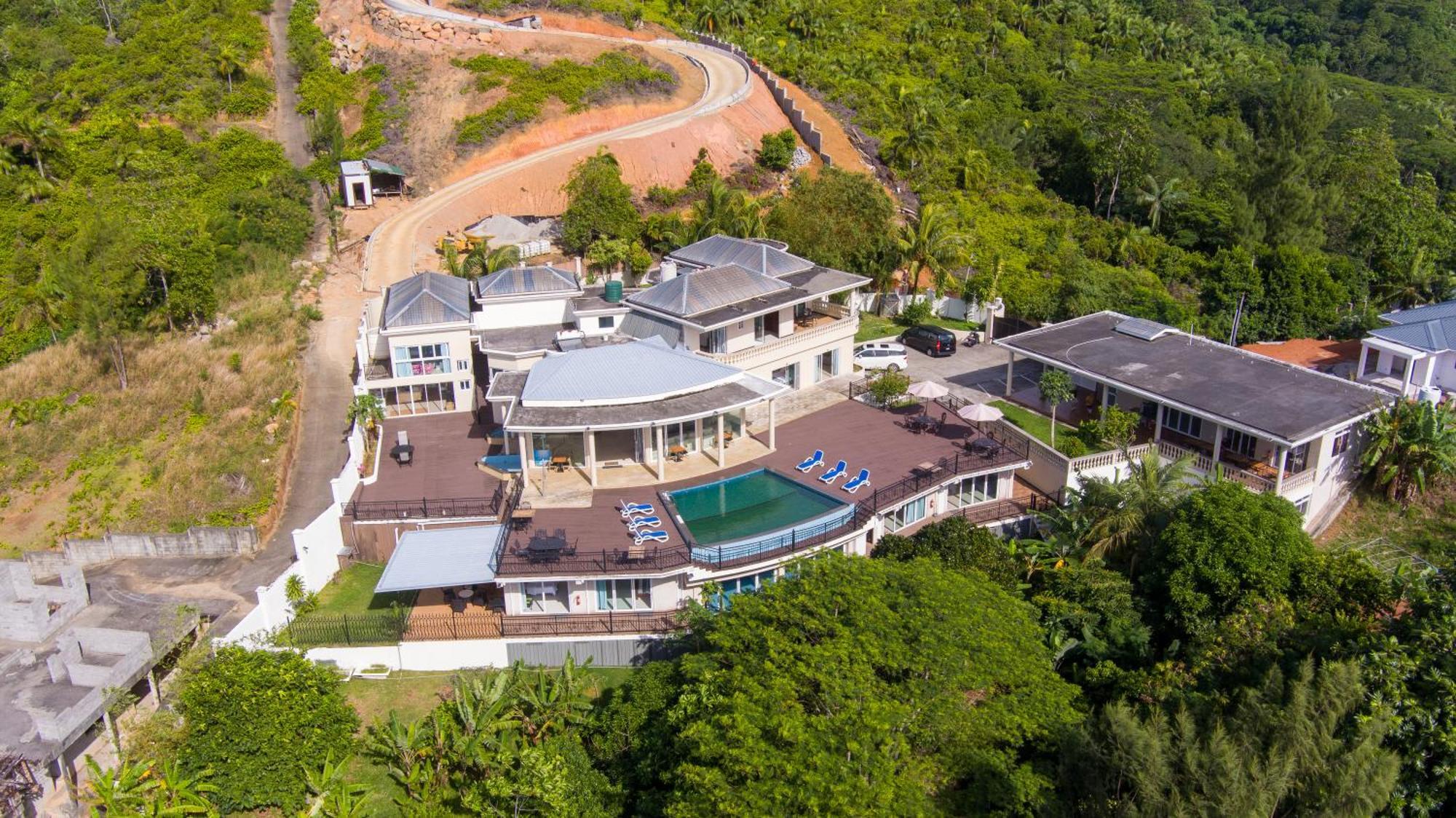 Amanda Villa - Best Value Mountain Top Inn Au Cap Zewnętrze zdjęcie