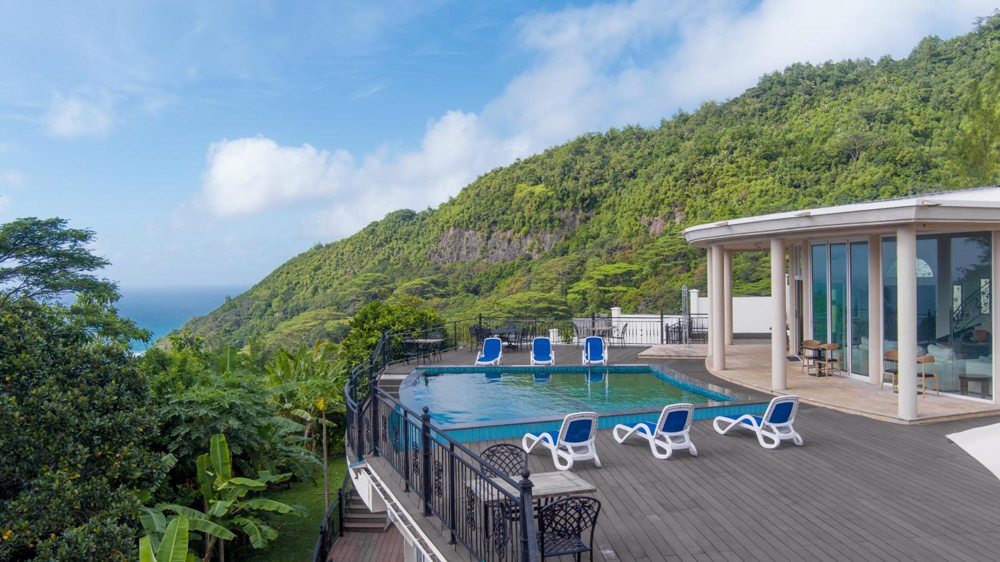 Amanda Villa - Best Value Mountain Top Inn Au Cap Zewnętrze zdjęcie