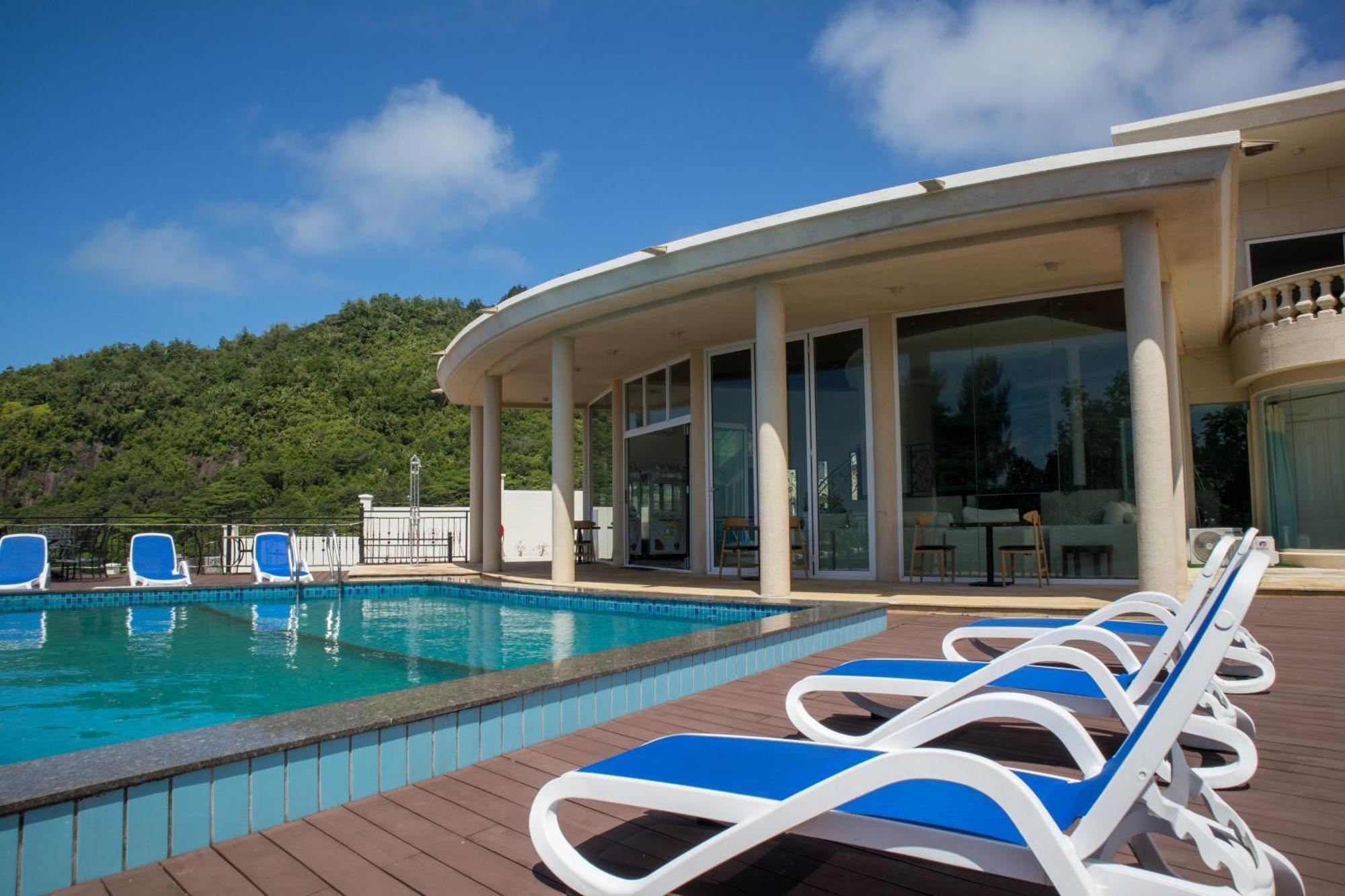 Amanda Villa - Best Value Mountain Top Inn Au Cap Zewnętrze zdjęcie